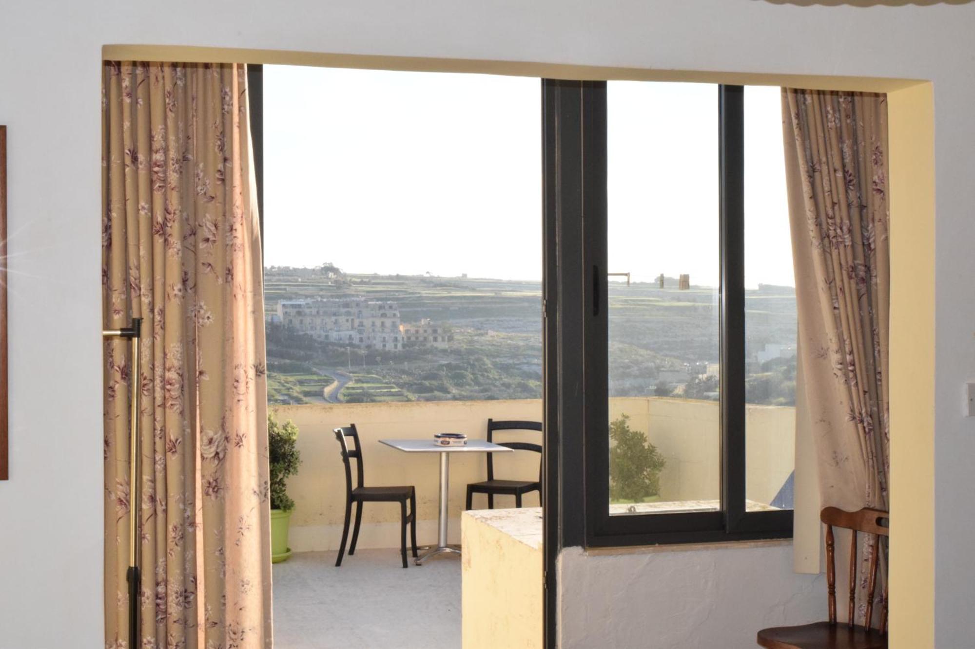 Gmiel In-Natura B&B Ghajn il-Kbira  Luaran gambar