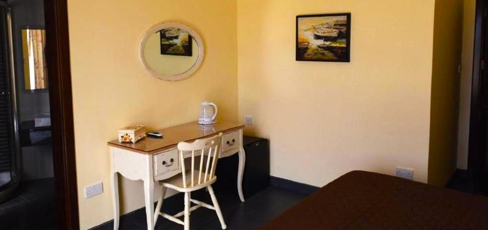 Gmiel In-Natura B&B Ghajn il-Kbira  Luaran gambar